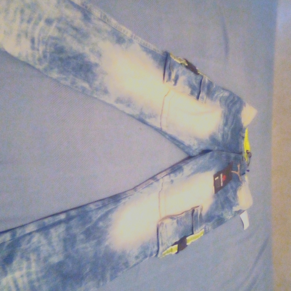 Jeans with buckle's
